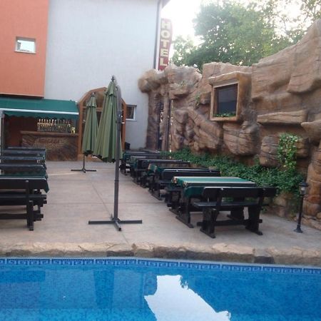 Family Hotel Niagara Варна Номер фото